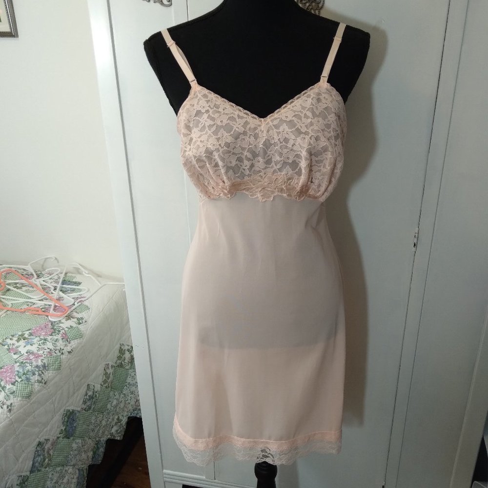 Seamprufe Peach and Lace Full Slip